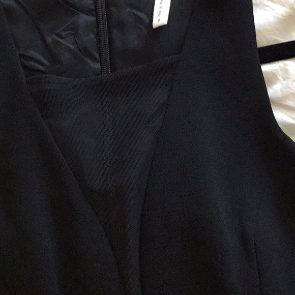 Beautiful Wide Leg Jumpsuit for the Tall Lady - Picture 4 of 7